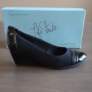 Life Stride Juliana Black Wedge  - Size 8